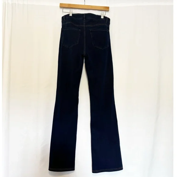 Halara Flex Mid Rise Pockets Casual Bootcut Navy Blue Jeans Size Medium NWT - Picture 4 of 9